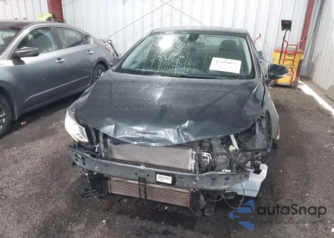 2017 Chevrolet Cruze Lt z USA, uszkodzony, nr VIN 1G1BE5SM9H7174801